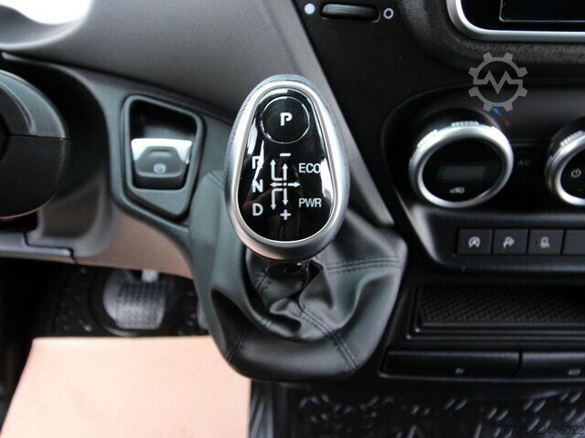 Bestelwagen Iveco Daily 35 S 16 Hi-Matic 2.3 NAVI+LED+KAMERA+270°TÜREN+ACC