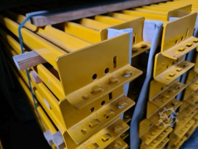 Palletstelling balk Jung Heinrich G / Lichte Weite 2.145 mm Z: 50 x30 mm / gelb