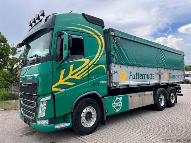 Třístranný sklápěč VOLVO FH460 Getreide-Kipper/Lenkachse
