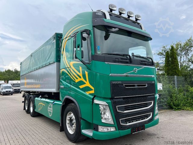 Třístranný sklápěč VOLVO FH460 Getreide-Kipper/Lenkachse