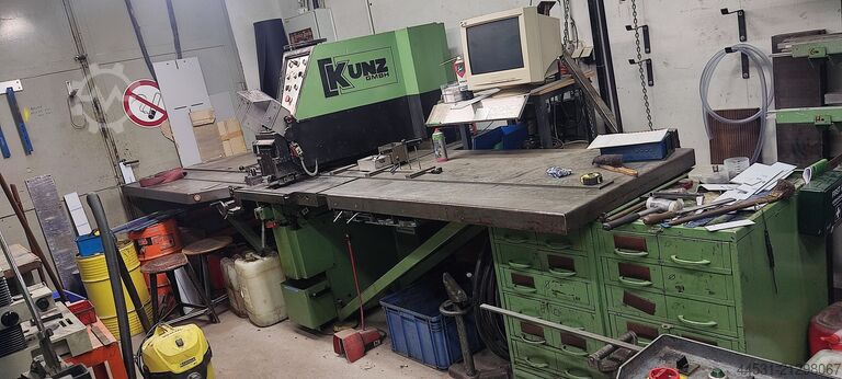 Probijanje grickanje mašina Stanznibbelmaschine KST 40 / 750