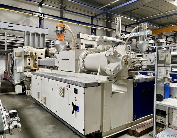 Mașină de turnat prin injecție KraussMaffei KM 800-8100