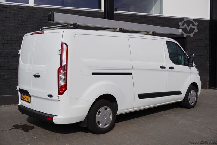 Bestelwagen Ford Transit Custom 2.0 TDCI L2 EURO 6 - Airco - Nav...