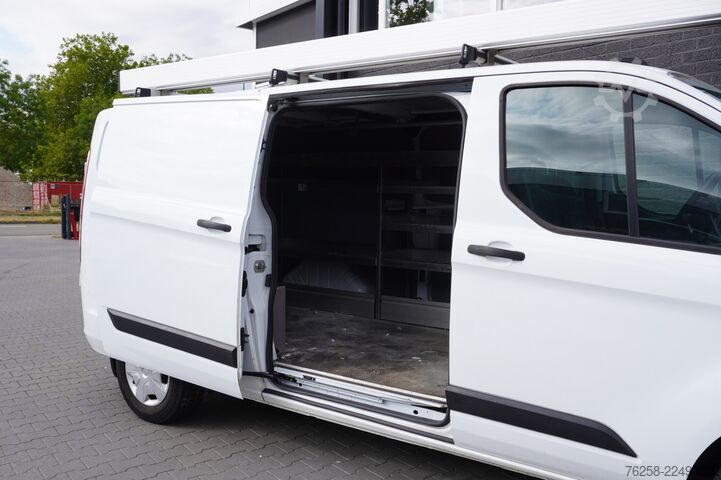 Bestelwagen Ford Transit Custom 2.0 TDCI L2 EURO 6 - Airco - Nav...