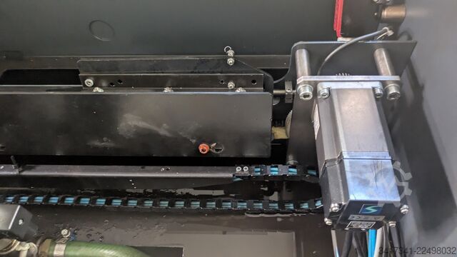 Alimenteur automatique de barres de Ø3 à Ø32 LNS Hidrobar Express 332