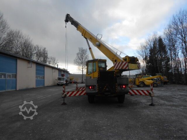 Mobilní jeřáby [div] Mobilkran Coles Cranes 625S, 20 t