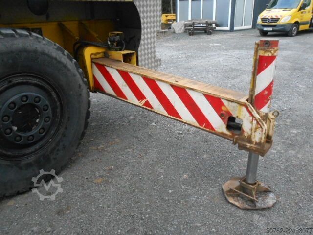 Mobilní jeřáby [div] Mobilkran Coles Cranes 625S, 20 t