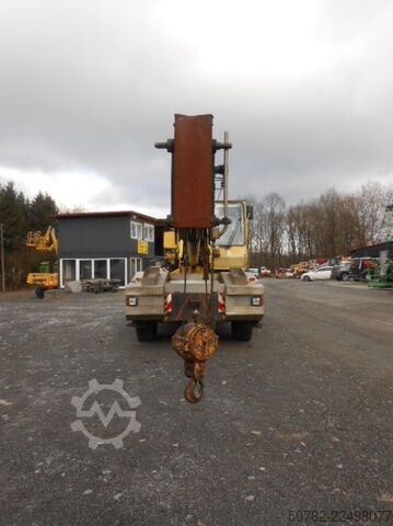 Mobilní jeřáby [div] Mobilkran Coles Cranes 625S, 20 t