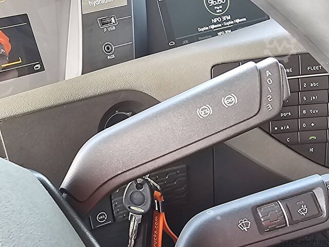 Standard-SZM VOLVO FH 500 6X2 STEER PTO+HYDR.