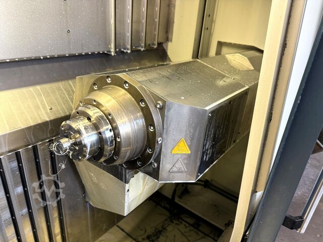 Centro de torneado y fresado CNC SPINNER TTS 65 DUPLEX