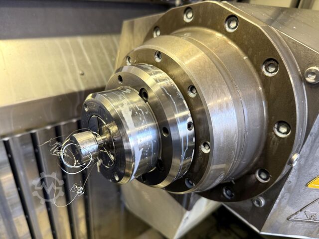 Centro de torneado y fresado CNC SPINNER TTS 65 DUPLEX