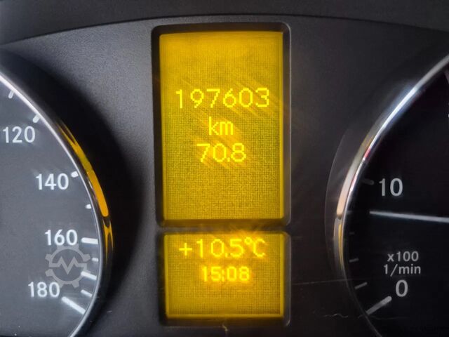 Kamion Mercedes-Benz SPRINTER 516 CDI