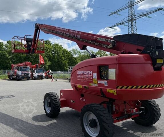 Platforma teleskopowa JLG 660 SJ