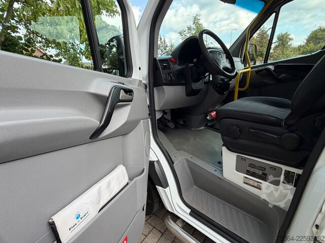 Microbuz MERCEDES-BENZ Sprinter 313 Cdi L2H2 Flex-i-Trans 9 Sitze+Lift