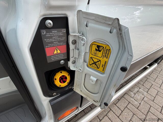 Microbuz MERCEDES-BENZ Sprinter 313 Cdi L2H2 Flex-i-Trans 9 Sitze+Lift