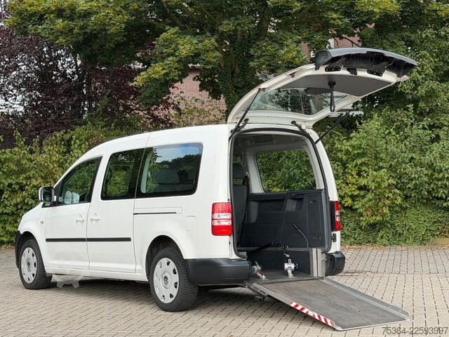 Microbuz VW Caddy Maxi 1.6 Tdi 5 Sitze Rollstuhlrampe Klima