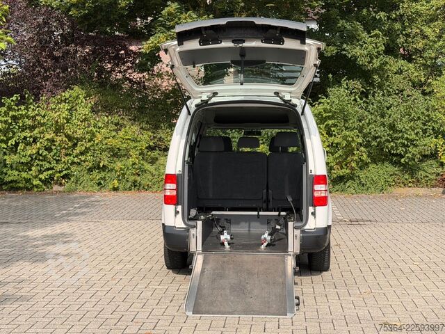Microbuz VW Caddy Maxi 1.6 Tdi 5 Sitze Rollstuhlrampe Klima