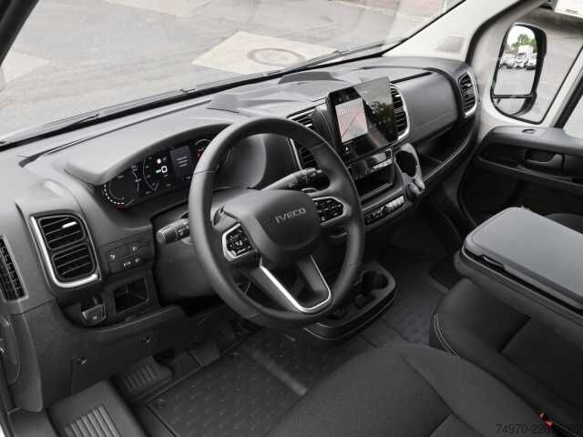 Dobozos furgon Iveco E SuperJolly J35F20EV