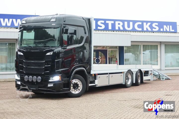 Biltransportör Scania R 500 6x2 Blackline Machine transporter