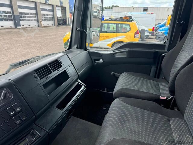 Bőrönd MAN TGL 8.180 BL