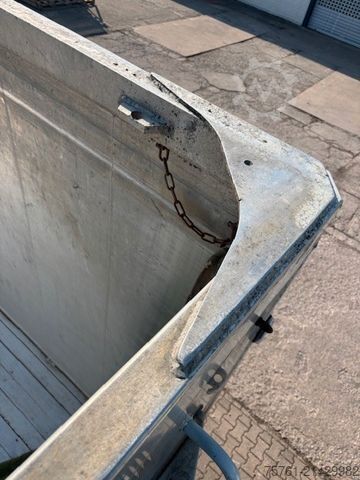 Mozgópadlós félpótkocsi KRAKER CF 200  92 cbm