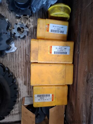 Conjunto de porta-ferramentas para fresas de disco Sandvik 