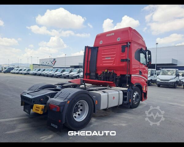 Tractor estándar IVECO TRATTORE STRADALE IVECO S-WAY 480 CON ADR