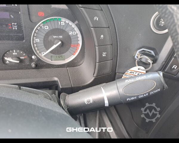 Tractor estándar IVECO TRATTORE STRADALE IVECO S-WAY 480 CON ADR