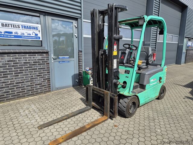 Gaffeltruck Mitsubishi FB20CN, Triplexmast, Freelift, Sideshift
