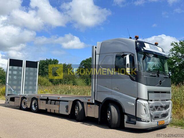 Autószállító furgon Volvo FH 500 8x2 Machine transporter | Nieuw