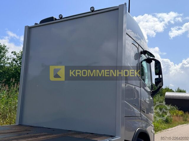 Autószállító furgon Volvo FH 500 8x2 Machine transporter | Nieuw