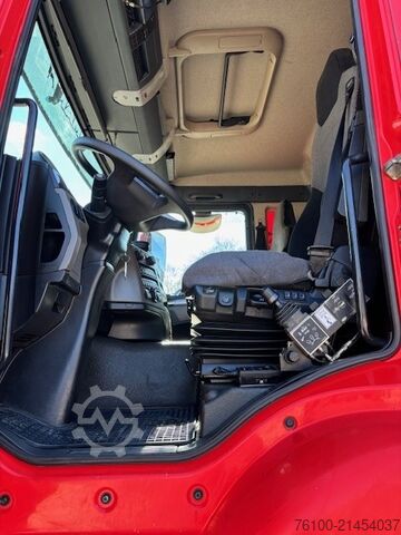 Camion ribaltabile trilaterale MAN TGS 33.500 Kipper+HIAB 232-5