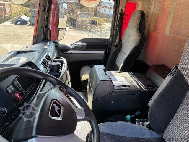 Camion ribaltabile trilaterale MAN TGS 33.500 Kipper+HIAB 232-5
