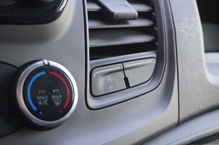 Panelvan Ford Transit 2.0 TDCI 130PK L2H2 EURO 6 - Airco - Cr...
