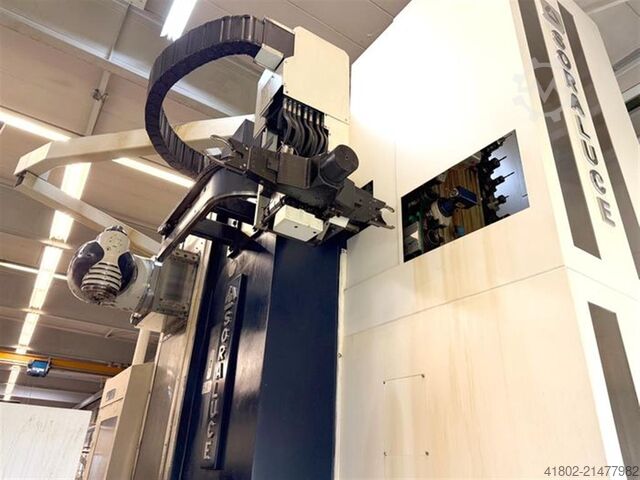 Obráběcí centrum - univerzální SORALUCE SP 10000