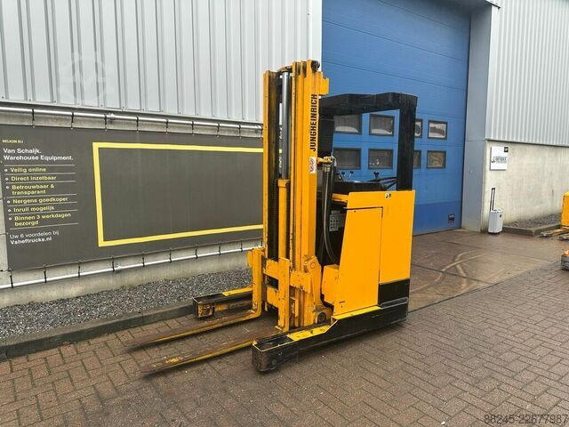 VS-22490 Triplex reachtruck Jungheinrich 5400mm serbest kaldırma JUNGHEINRICH ETVA12.5G 115-525 DZ