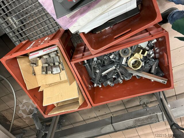 Bertolaso · DELTA 512 S solo φελλό πιο κοντά (2000) Bertolaso Solo-Korkenverschließer