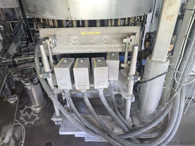 KHS Innoket KL2040/120-30 LM GT koudlijm/natte lijm etiketteermachine (2004) KHS Kaltleim / Nassleimetikettierer