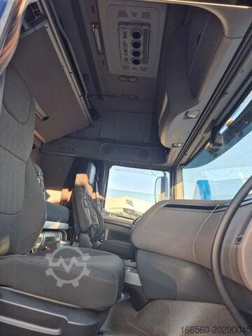 Gevaarlijke stoffen DAF XF 480 FT SUPER SPACE CAB ADR ZF INTARDER