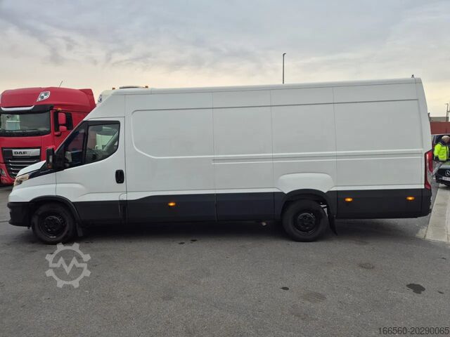 Bestelbus Iveco DAILY 35 S 16