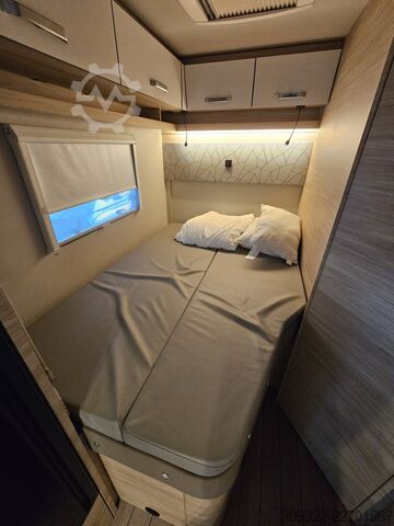 Half-integraal camper 2024 Fiat Ducato Weinsberg Carasuite Automatico | Posti letto per 5