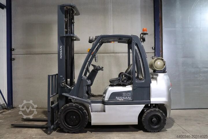 Περονοφόρο όχημα Nissan A30LQ