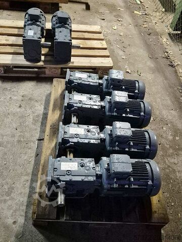 Kompakt växelmotor Lenze g500-B600