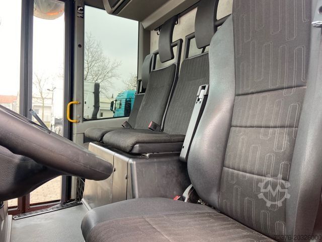 Vuilniswagen MERCEDES-BENZ Econic 2630 Zoeller Medium Lenkachse