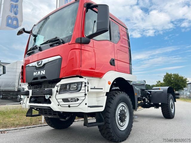 Speciale doeleinden vrachtwagen MAN TGM 18.250 4x4 BB/Expedition/3-Sitze/Neu