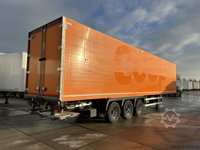 Gekoeld/bevroren transport Krone / SOR Iberica -S3E / Carrier Vector 1550 / Kuhl...