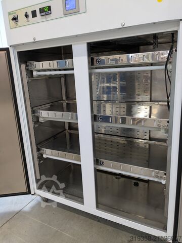 Komora wzrostu roślin do farm wewnętrznych Weiss Technik SGC 120
