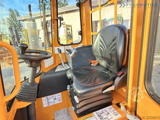 Vierwegvorkheftruck Combilift C3000 GAS DUPLEX 4500 FREE LIFT CABIN