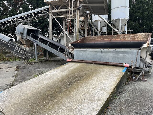 Rakodótartály és motortartály CMM SANS