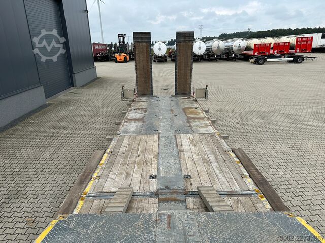  Broshuis E-2190/27 / 3-axle lowloader /  6,4m extendable...